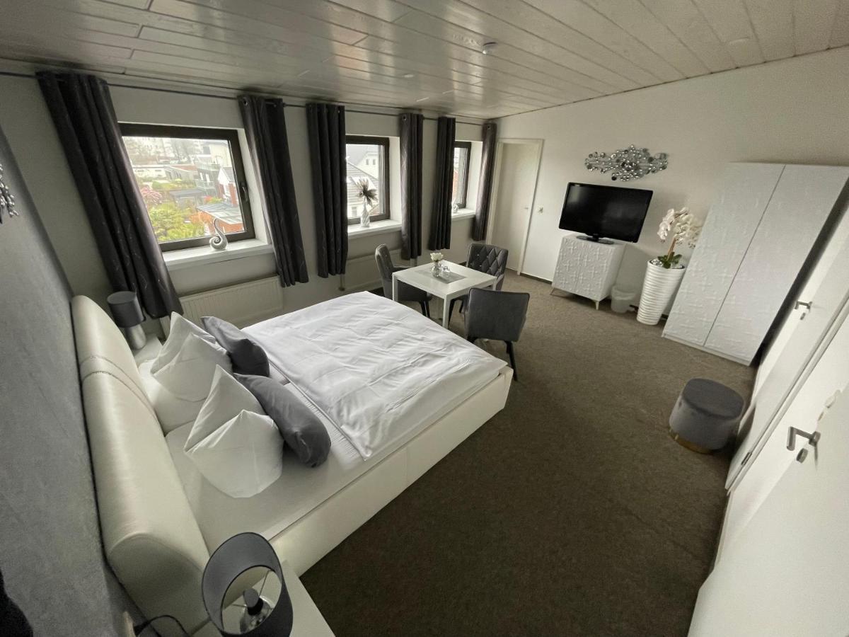 Hotel Schwanenburg Kleve  Bagian luar foto