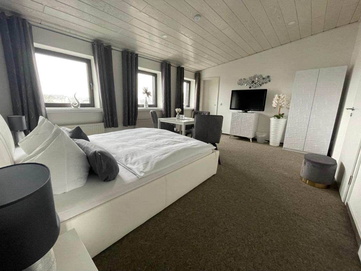 Hotel Schwanenburg Kleve  Bagian luar foto