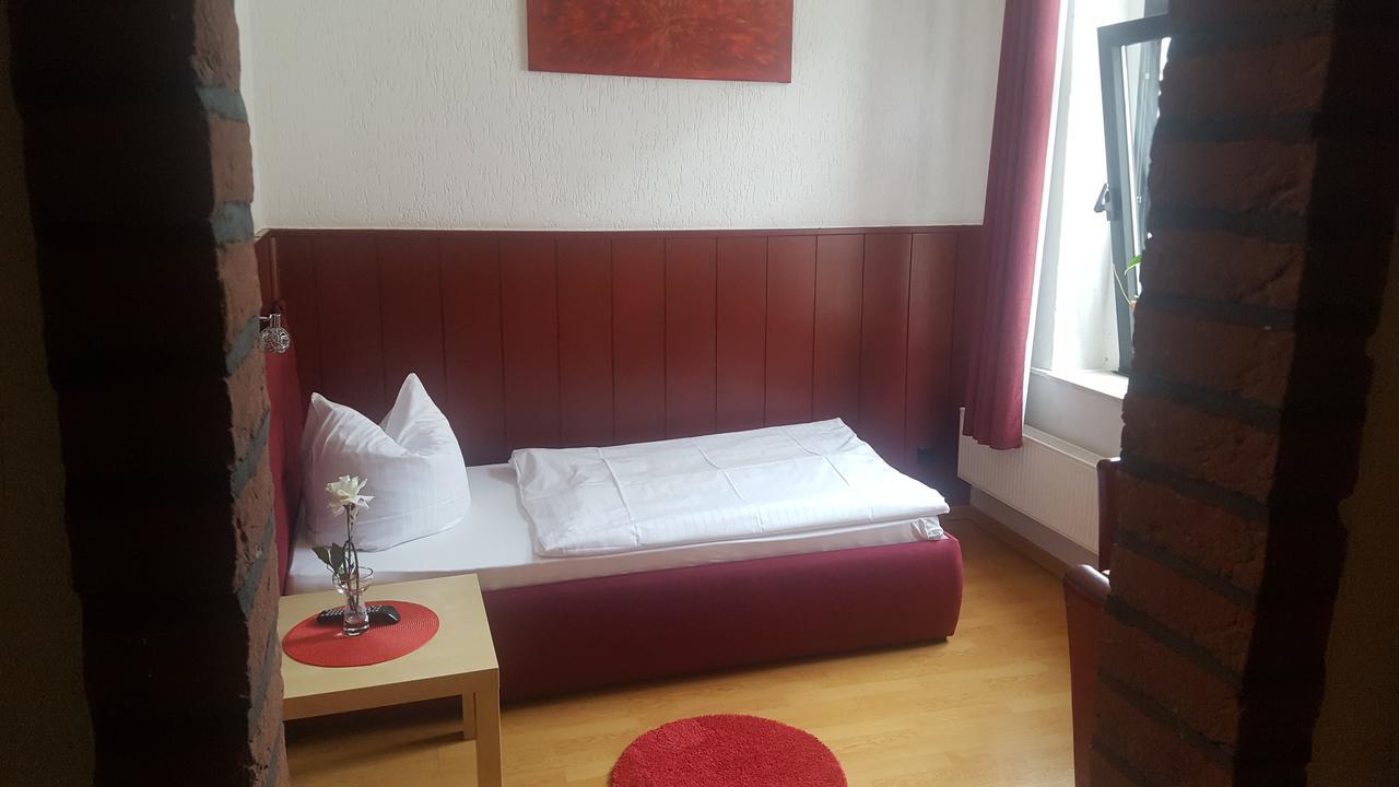 Hotel Schwanenburg Kleve  Bagian luar foto